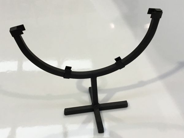 Gallery Stand Round Black - 200mm disc